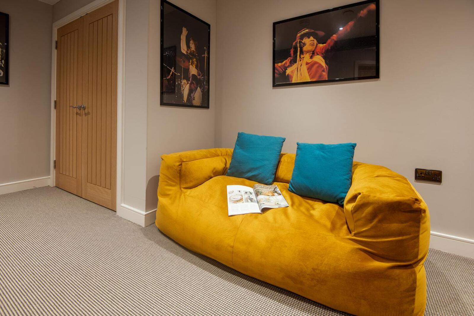 1 Castle Mews Apartment Dartmouth